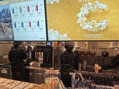 -霸王茶姬(上海静安大悦城店)
