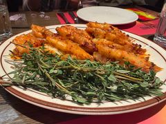西班牙蒜香油爆虾-ZAFFERANO西班牙海鲜饭(上海首店)