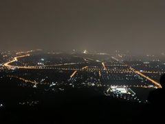 -鬼笑石后山停车场