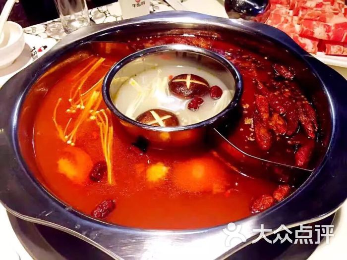 牛乐哥重庆火锅图片