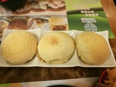 酥皮叉烧包-添好运点心专门店(深水埗店)