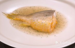 Braised Mandarin Fish with Sea Cucumber