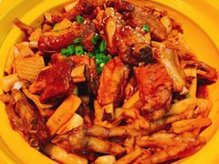 -多嘴超级肉蟹煲(欧亚卖场店)