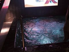 -浅深(世茂滨江精品店)