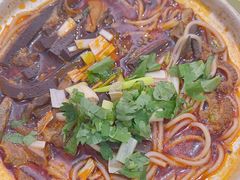 砂锅粉羊杂-弘雅饭店