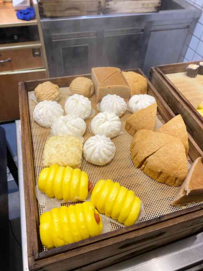 包道广式点心专门店(七星路二店)-"这个核桃包3.5一个巴掌大小,味道还