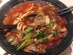 香辣牛肉米线-苗乡米线(建军路店)