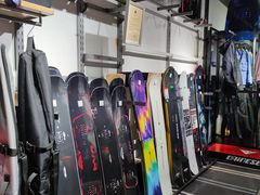 -4+2肆加贰雪具库(上庄店)