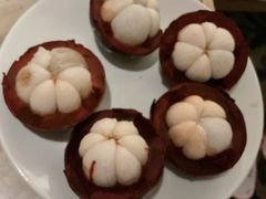 -浅深(世茂滨江精品店)