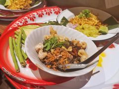-Ongtong Khaosoi Ari Branch