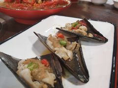 -虾弄弄海派小龙虾·牛羊蝎子火锅