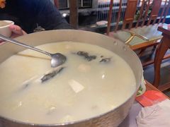 -松沪名灶·豆浆鱼头·新上海菜(飞航吾悦广场店)