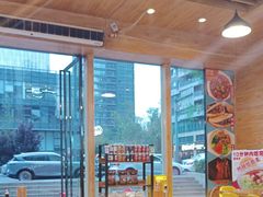 -伊麦佳兰州牛肉面清真美食店
