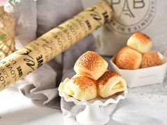 -巴黎贝甜(卫清西路店)