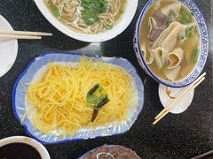 -十二忠手拉面(五福店)