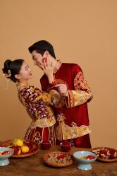 -喜爱高定婚纱摄影