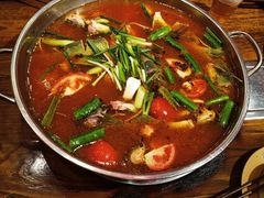 -亮欢寨酸汤鱼(沙冲路店)