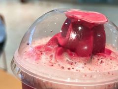 冰山杨梅桃-喜茶(北京华贸购物中心店)