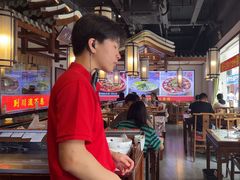 -川流不息·地道川菜·小龙虾(新松江路店)