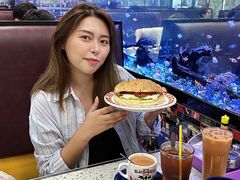 -新辉港式茶餐厅(北栅店)