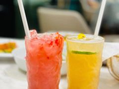 栀子花米酿绿茶-théATRE茶聚场·餐厅(环球金融中心店)