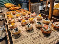-金马门国际美食百汇(珞喻路店)