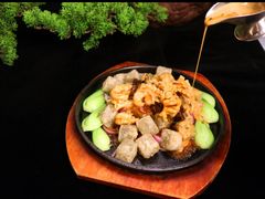 大连铁板焖子-青雅中餐厅(大连金石滩绿发希尔顿度假酒店)