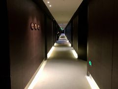-深圳隐秀山居酒店