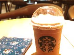 -星巴克(宝山万达店)