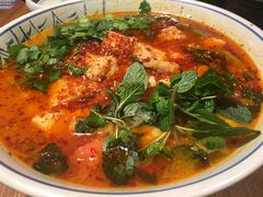 -云海肴·汽锅鸡·云南菜(天山百盛优客店)