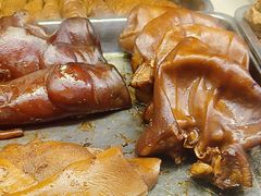 -老鼎万春卤菜(五代传承创始老店)