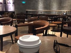 大堂-星巴克(上海虹桥南丰城办公楼店)