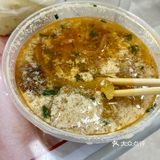 这个辣酱不辣还特别咸有一天早上出现了豆沙馅的甜饼