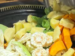 -粘豆包铁锅炖二部(温泉街店)