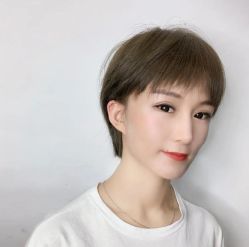 -时尚殿堂明星门店