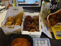 -BHC炸鸡(明洞总店)