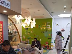 -菲越企鹅眼科(龙湖天街店)