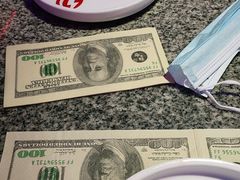 -蛙来哒(华隆步步高店)