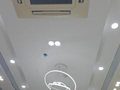 -深圳雅呗德口腔门诊部(坪山店)