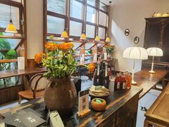 -银米·云南传统过桥米线(双廊黑金冠店)