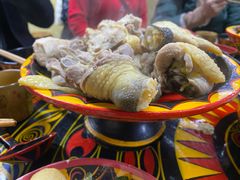 煮公鸡-金荞麦彝家美食