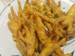 -深圳宝安机场希尔顿欢朋酒店餐厅