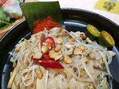 炒河粉-来龙里 精致 东南亚餐室(万象城店)