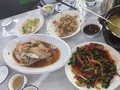 -范饭椰林川湘味海鲜·椰子鸡(三亚湾椰梦长廊店)