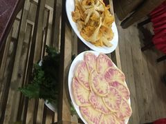 -银同牦牛肉火锅
