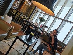 -The lounge 柏悦酒店大堂酒廊(上海环球金融中心店)