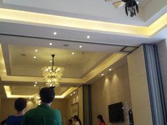 -双子楼大酒店(城开国际写字楼店)
