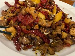 乡村辣子鸡-乡村馕坑肉·烧烤·新疆菜·本地人更爱吃(阿勒泰首店)