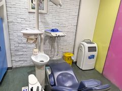 -极光口腔·矫正种植修复(锦江店)