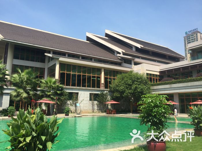 林隐假日大酒店图片 - 第1张